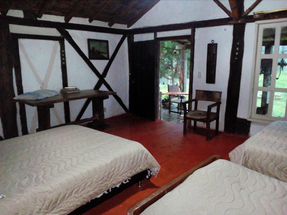 Tarragona Hostal Санта-Роса-де-Кабаль Экстерьер фото
